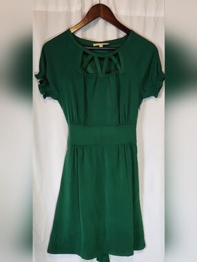 Gianni Bini Forest Green Cutout Short-Sleeve Midi Dress Size 2